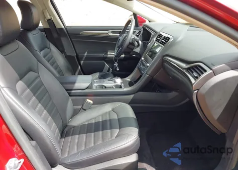 2017 Ford Fusion Se z USA, uszkodzony, nr VIN 3FA6P0HD9HR154432